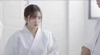 找了个兼职妹玩3P
